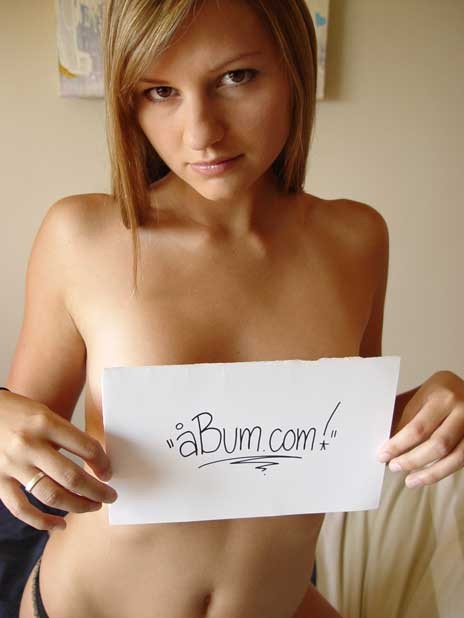 aBum.com fan sign #5 from www.josiemodel.ca
