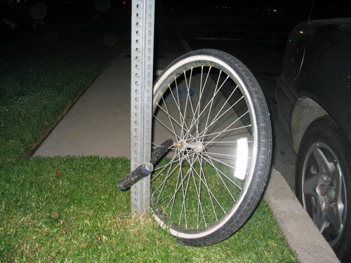Either it's a unicycle or somebody got this bike!