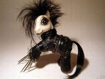 "My Little Scissorhands" pony