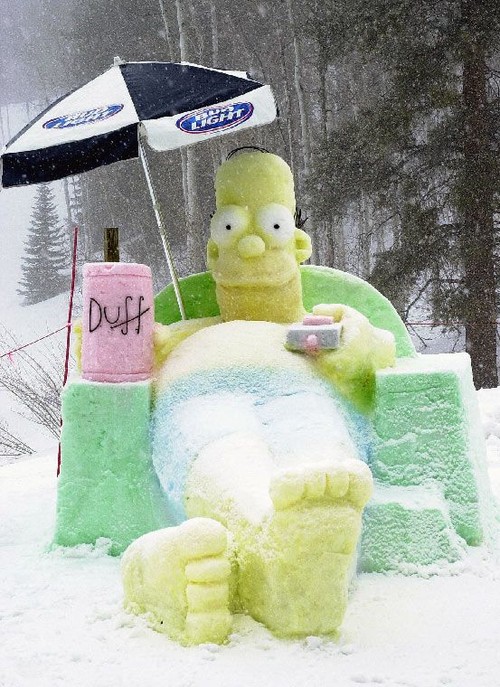 Homer built out of snow