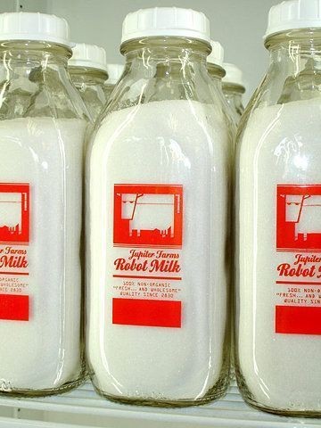 Robot Milk